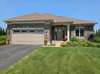 316 Wedgewood Circle, Hudson, WI 54016
