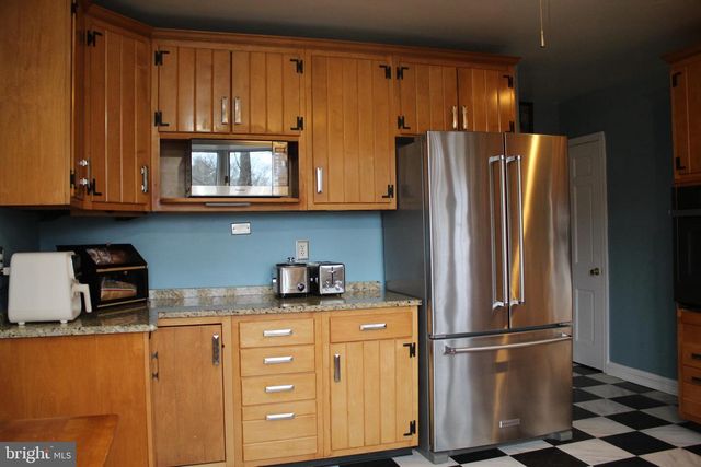 25 FARMWAY DR, Richboro, PA 18954