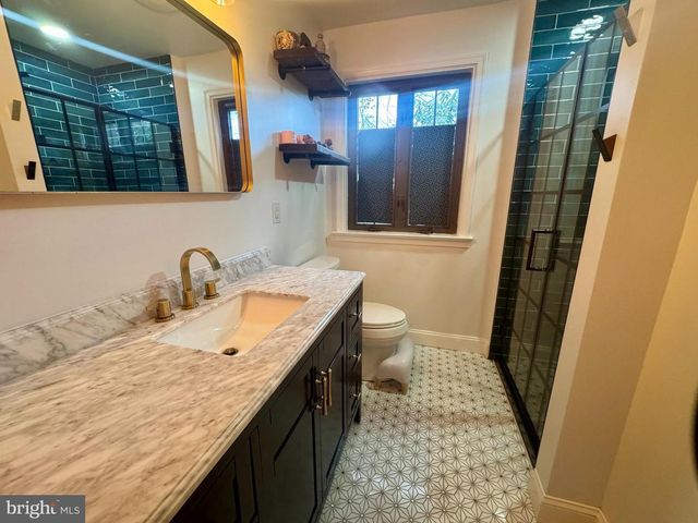 25 FARMWAY DR, Richboro, PA 18954