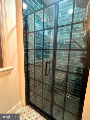 25 FARMWAY DR, Richboro, PA 18954