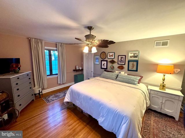 25 FARMWAY DR, Richboro, PA 18954