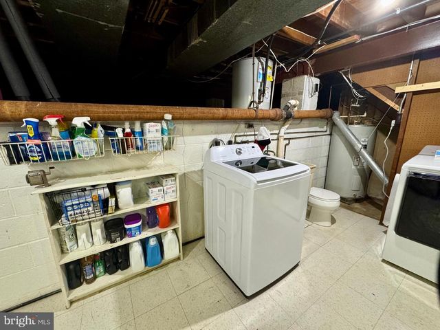 25 FARMWAY DR, Richboro, PA 18954