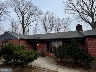 25 FARMWAY DR, Richboro, PA 18954