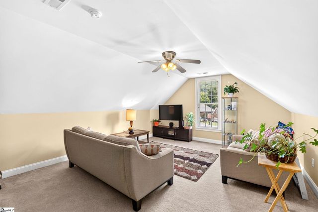 30 Belle Terre Court, Greenville, SC 29609