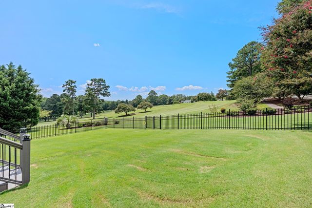 30 Belle Terre Court, Greenville, SC 29609