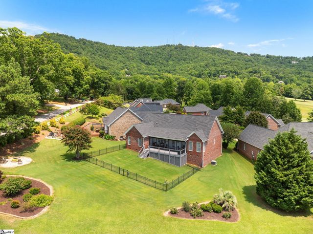 30 Belle Terre Court, Greenville, SC 29609