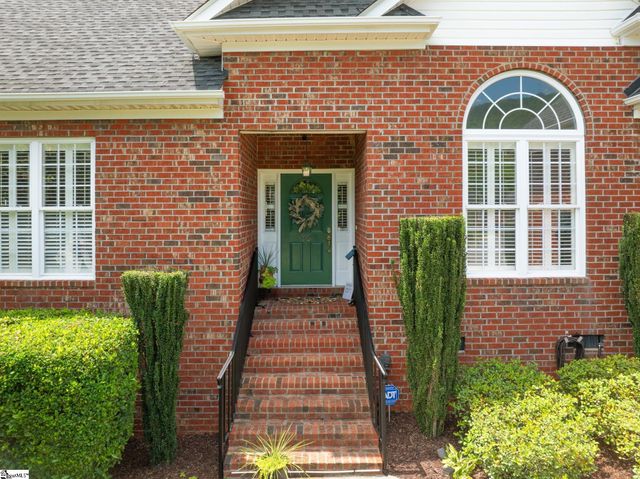 30 Belle Terre Court, Greenville, SC 29609
