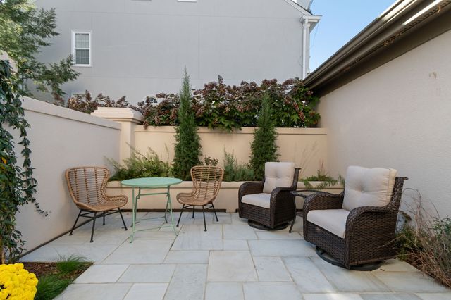 104 Brighton Close, Nashville, TN 37205