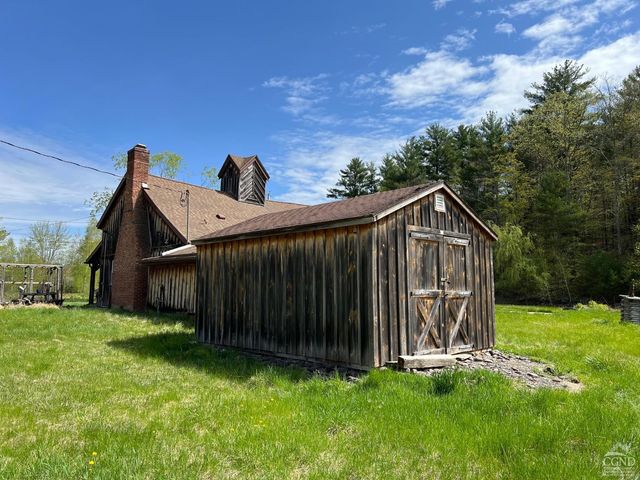138 Vienna Woods Rd, Cairo, NY 12470