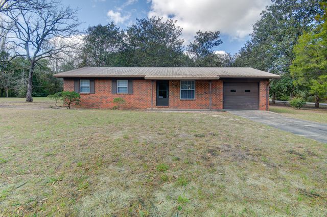 4826 Primrose Street, Crestview, FL 32539
