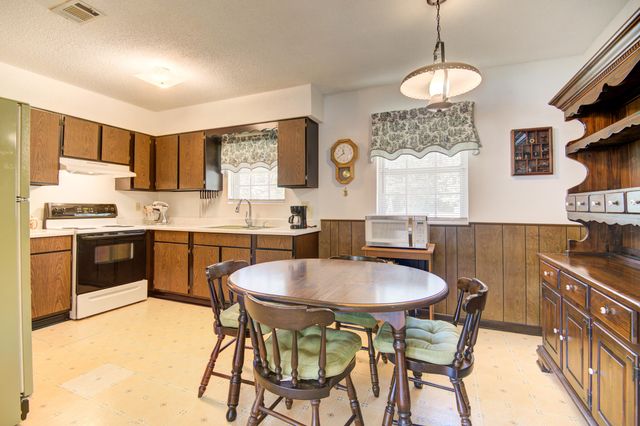 4826 Primrose Street, Crestview, FL 32539