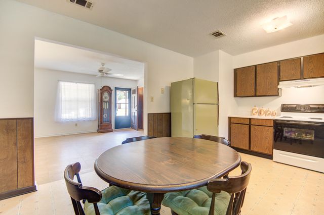 4826 Primrose Street, Crestview, FL 32539