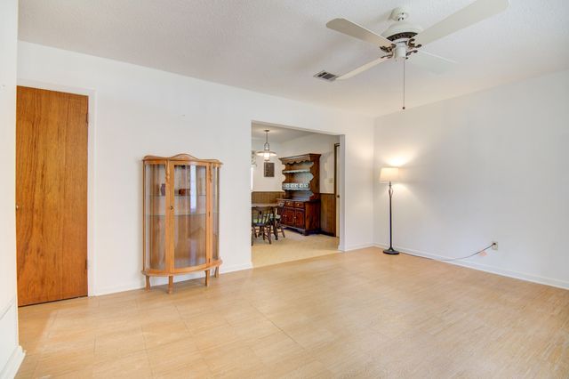 4826 Primrose Street, Crestview, FL 32539