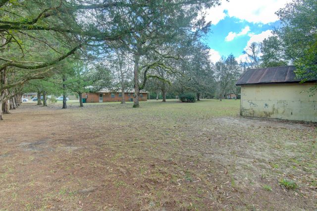 4826 Primrose Street, Crestview, FL 32539