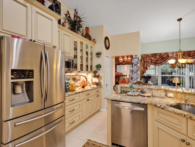 15049 85th Road N, The Acreage, FL 33470