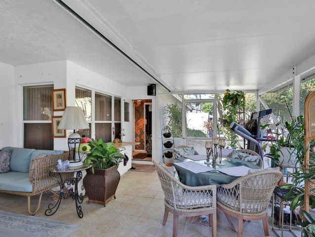 15049 85th Road N, The Acreage, FL 33470