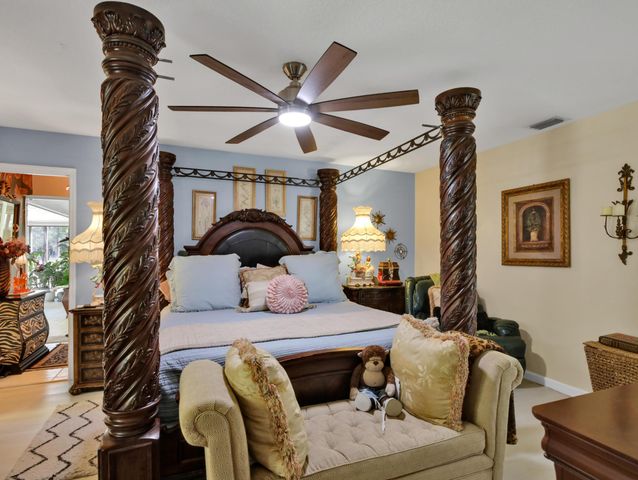 15049 85th Road N, The Acreage, FL 33470