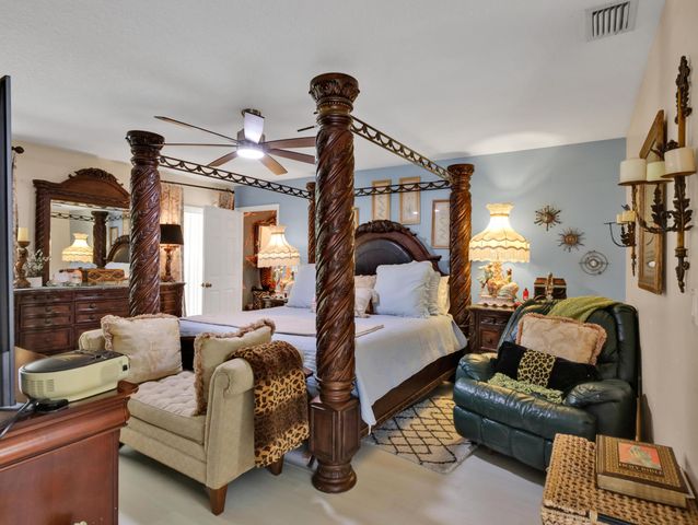 15049 85th Road N, The Acreage, FL 33470