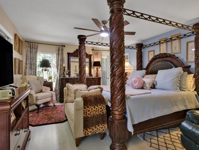 15049 85th Road N, The Acreage, FL 33470