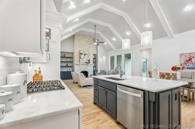 14920 S Sequoia Street S, Glenpool, OK 74033