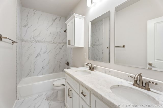 14920 S Sequoia Street S, Glenpool, OK 74033