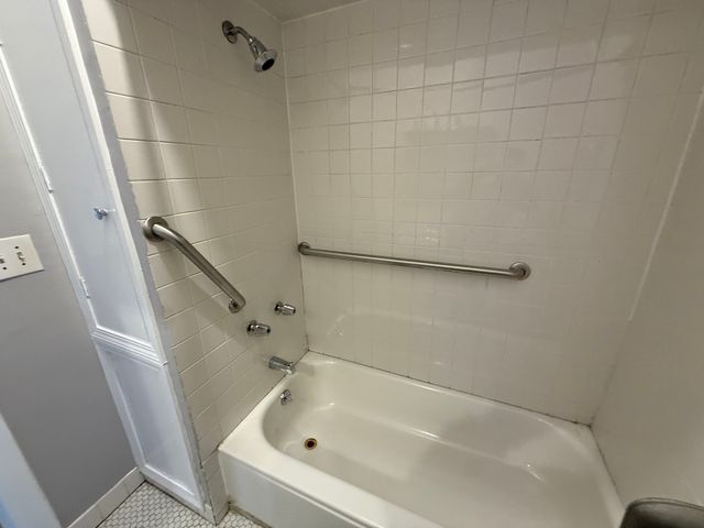 4501 N Troy Street 3, Chicago, IL 60625