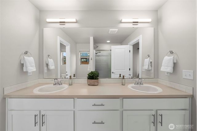 12913 193rd Avenue E, Bonney Lake, WA 98391