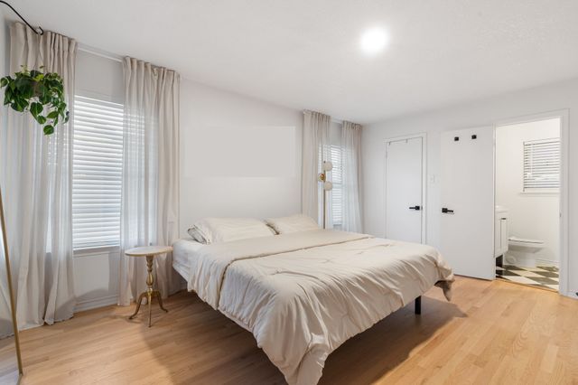 9209 Lindaro Lane, Dallas, TX 75228