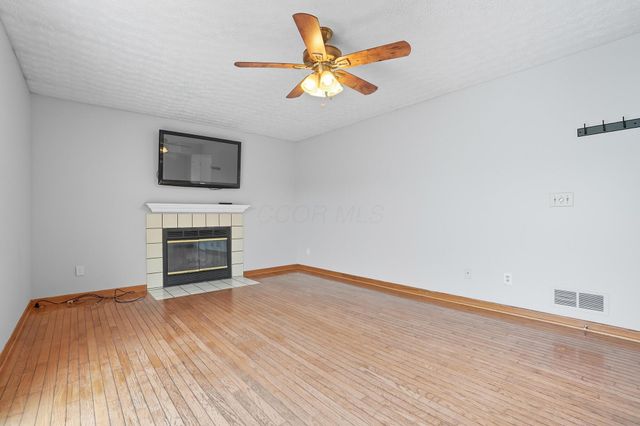 4849 Pleasant Woods Court, Columbus, OH 43230