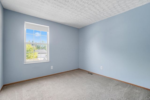 4849 Pleasant Woods Court, Columbus, OH 43230