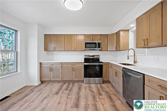 314 Ridgeview Drive, Alburtis Boro, PA 18011