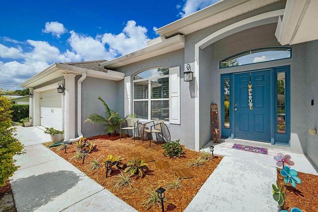 1298 SW Byron Street, Port St. Lucie, FL 34983