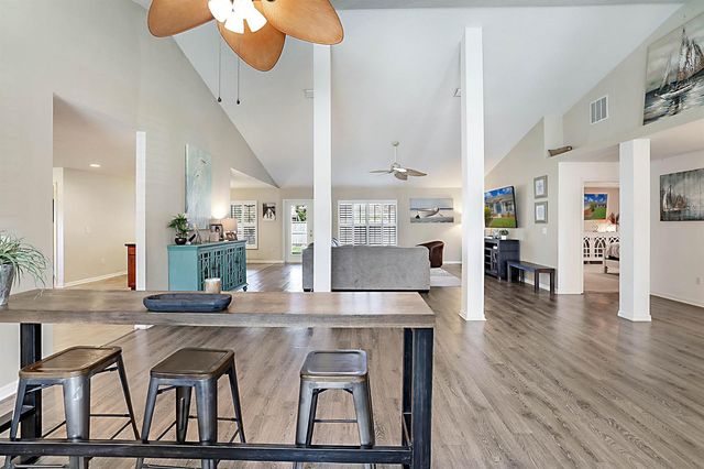 1298 SW Byron Street, Port St. Lucie, FL 34983