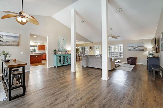 1298 SW Byron Street, Port St. Lucie, FL 34983