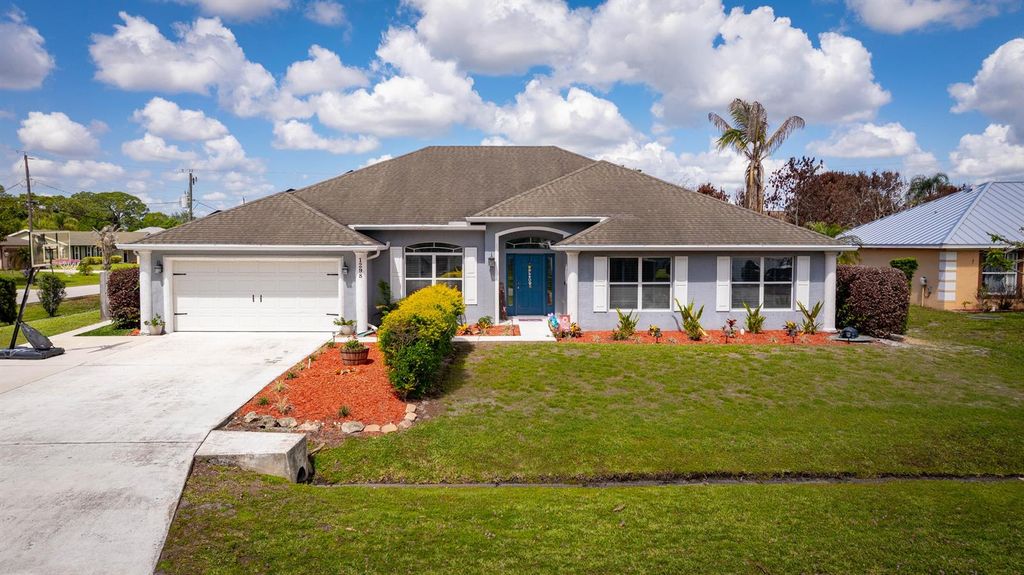 1298 SW Byron Street, Port St. Lucie, FL 34983