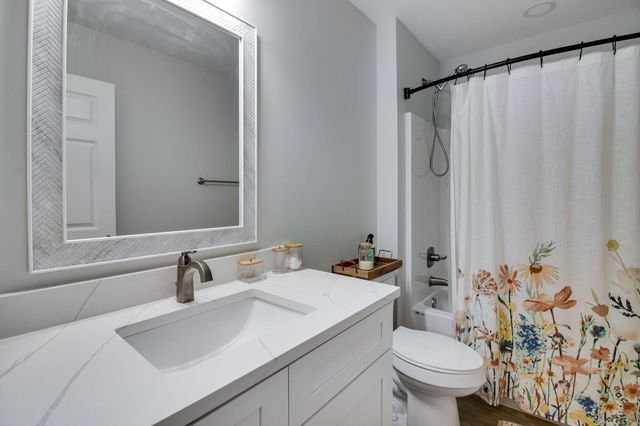 43 E Crocus Avenue, Defuniak Springs, FL 32433