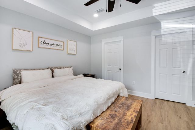 43 E Crocus Avenue, Defuniak Springs, FL 32433