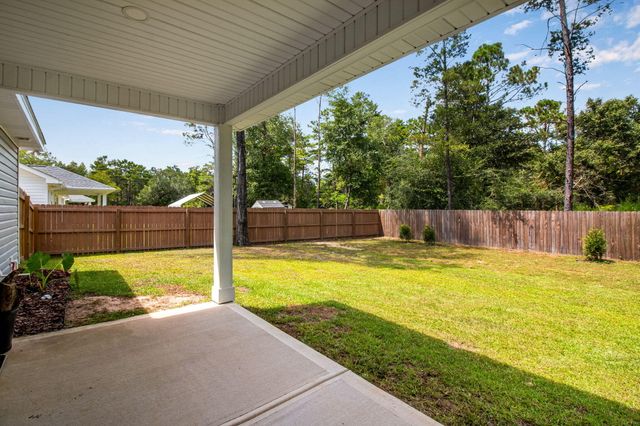 43 E Crocus Avenue, Defuniak Springs, FL 32433