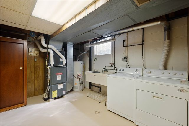 45 Harlem Ave, Stowe Twp, PA 15136