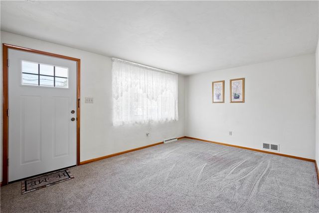 45 Harlem Ave, Stowe Twp, PA 15136