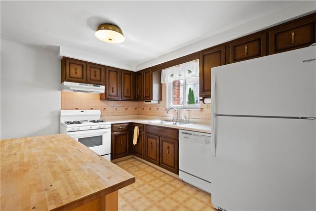 45 Harlem Ave, Stowe Twp, PA 15136