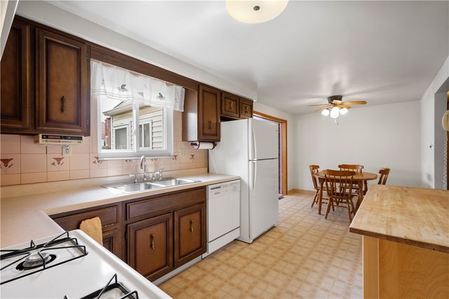 45 Harlem Ave, Stowe Twp, PA 15136