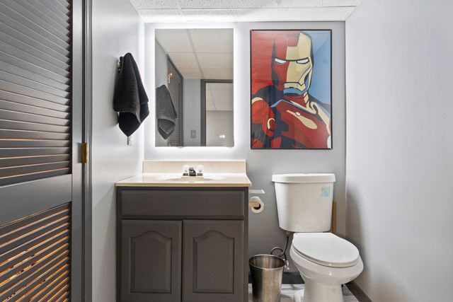 12205 Oakcrest Drive, Huntley, IL 60142