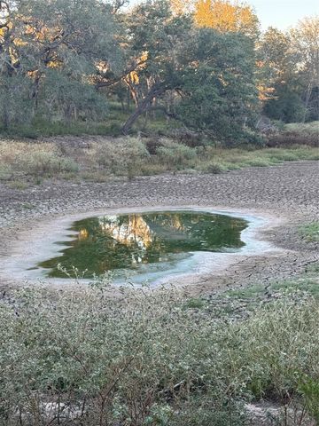 2636 E FM 532, Schulenburg, TX 78956