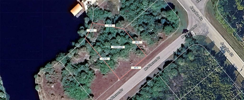 Image 15 of property listing at 2295 MCPHEARSON DRIVE, Port Charlotte, FL 33953