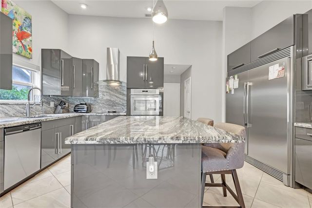 8324 NW 80th Street, Tamarac, FL 33321