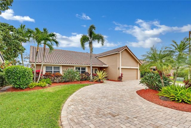 8324 NW 80th Street, Tamarac, FL 33321