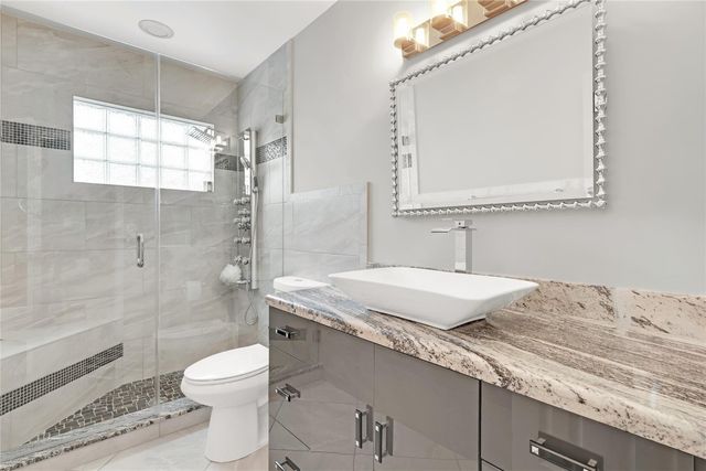 8324 NW 80th Street, Tamarac, FL 33321