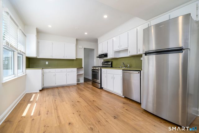 215 High Park Avenue, Stratford, CT 06615