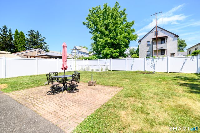 215 High Park Avenue, Stratford, CT 06615